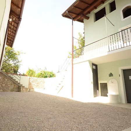 Corte Vezzola Trilocale Tommaso Puegnago Eksteriør bilde