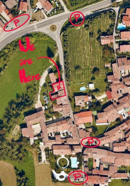 Corte Vezzola Trilocale Tommaso Puegnago Eksteriør bilde